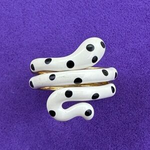 💛 Vintage Polka Dot Snake Ring Black & White Enamel Gold